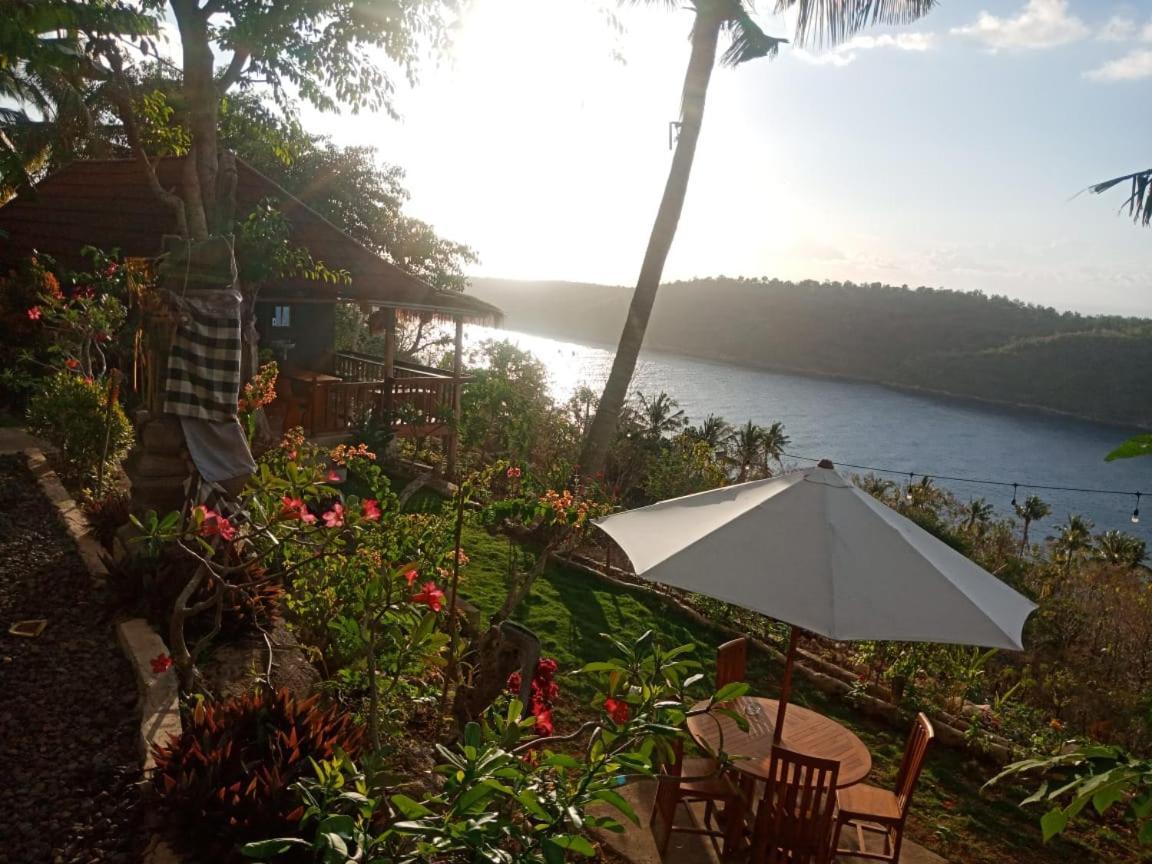 Gamat Garden Homestay Toyapakeh Esterno foto